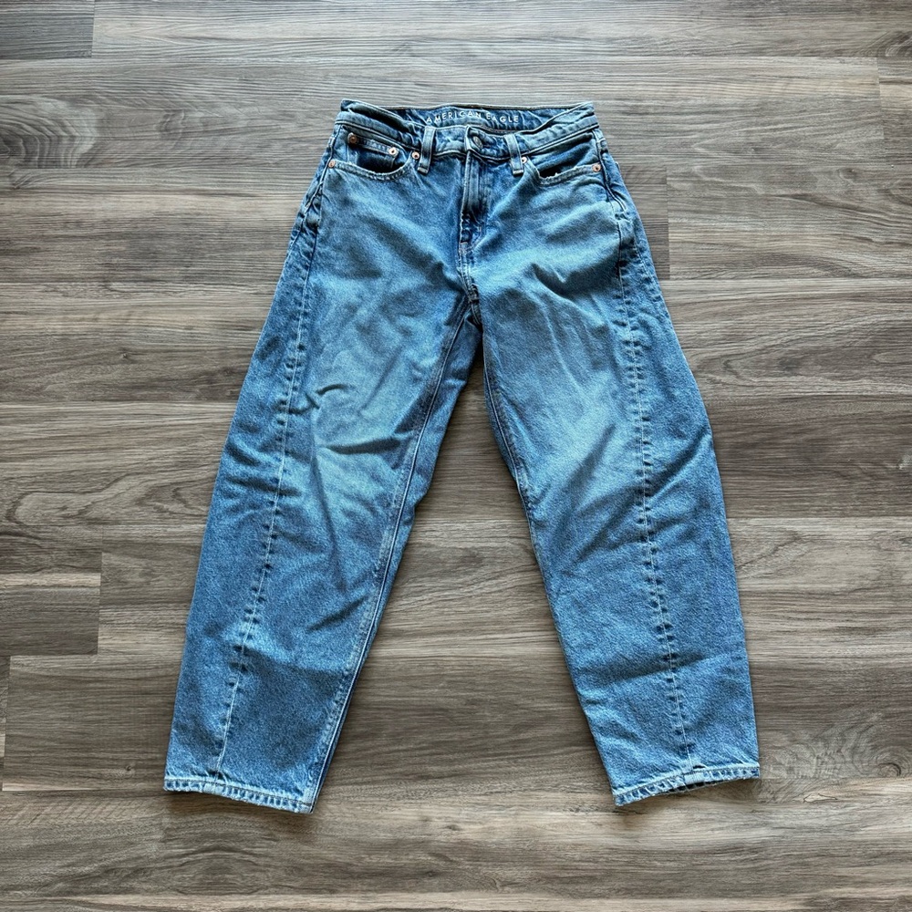 American Eagle Barrel Stretch Jean